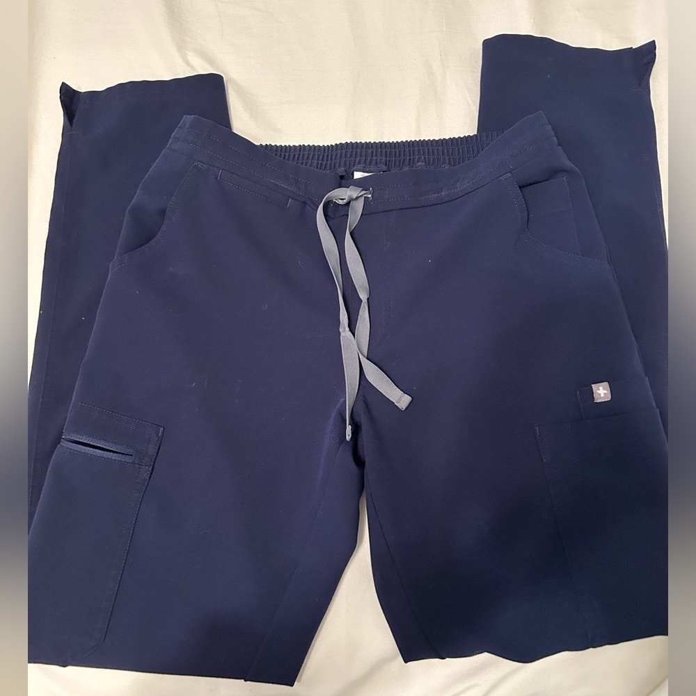 Woman’s navy Yola XS scrub pants original waistband